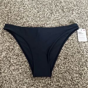 Lululemon swimsuit bottoms